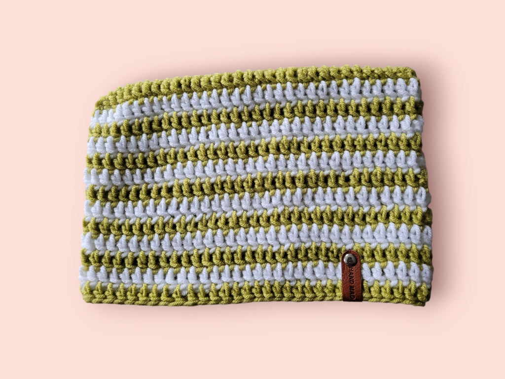 cat beanie hat lime green/white