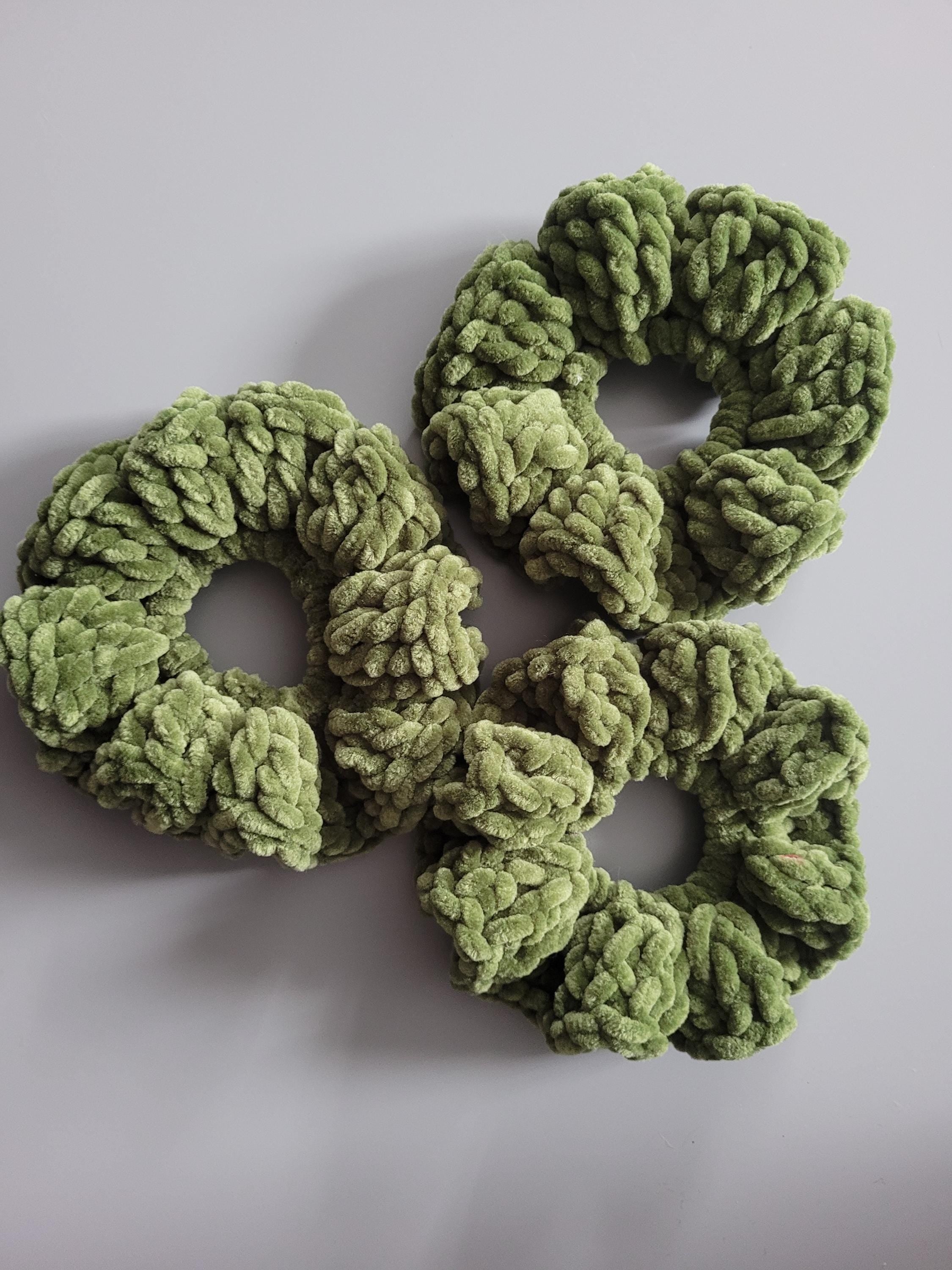 set of 3 green scrunchies