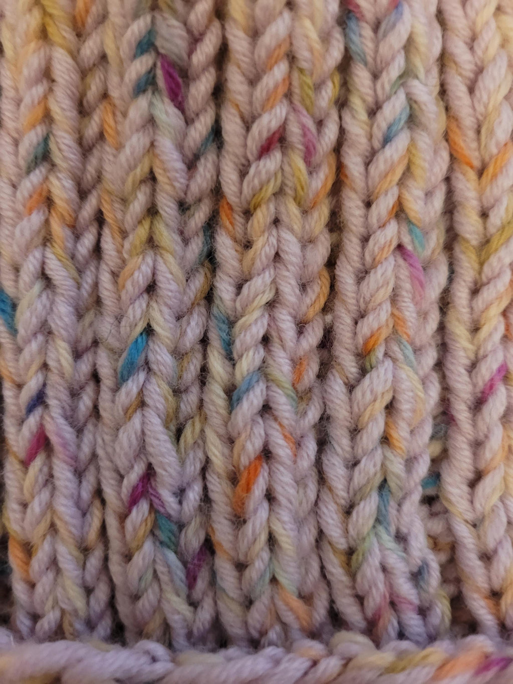 handmade beanie hat, light pink marble, 100% merino wool, stretchy fit